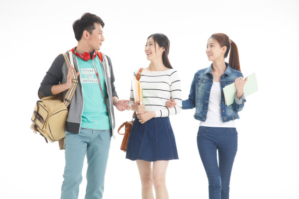 三个年轻的大学生图片下载