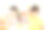 幼儿园儿童在吃早餐图片下载
