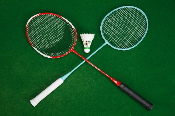 羽毛球拍图片下载
