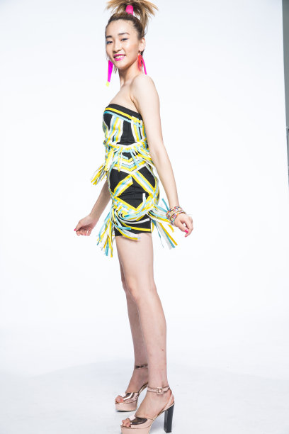 青年时尚女人图片下载