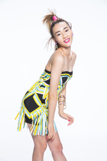 青年时尚女人图片下载