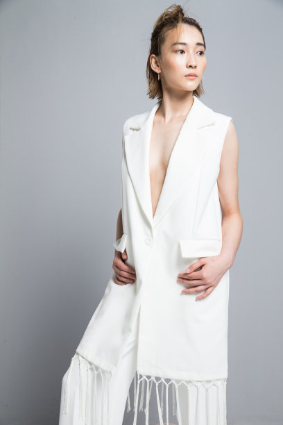 青年时尚女人图片下载