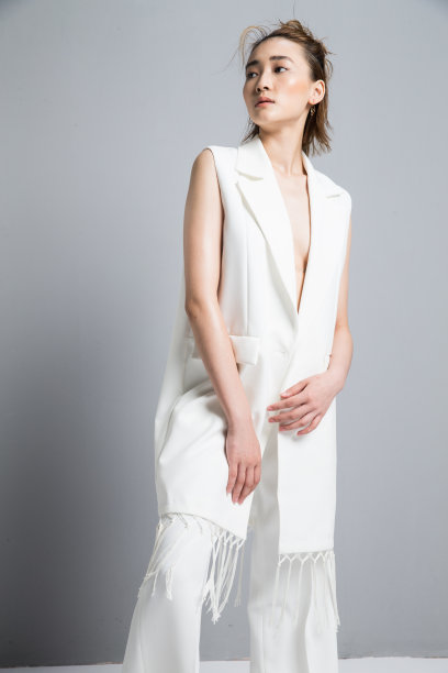 青年时尚女人图片下载