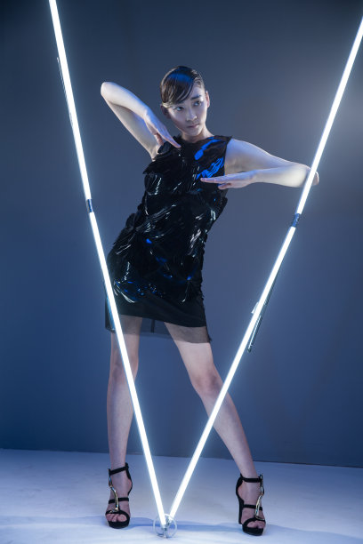 科幻女郎图片下载