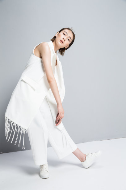 青年时尚女人图片下载