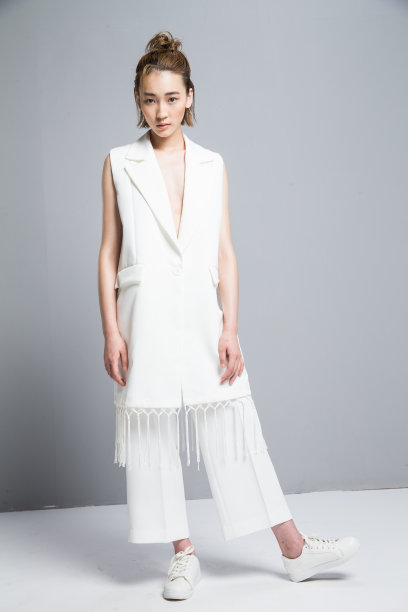 青年时尚女人图片下载