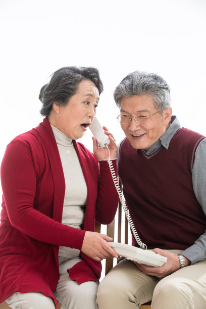 老年夫妇过新年图片下载