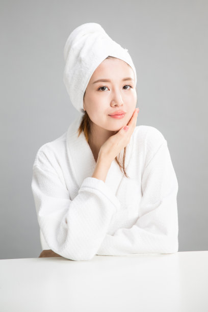 青年女人美容图片下载