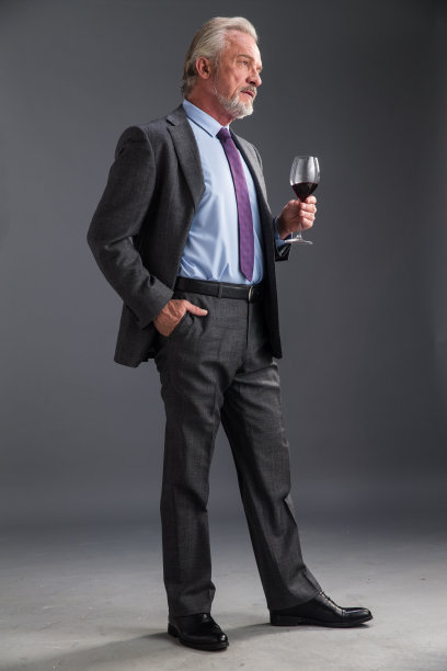 权威商务老年男人图片下载