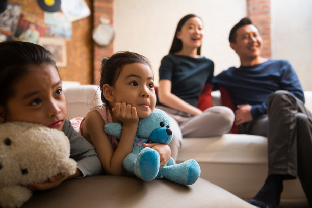 幸福的家庭生活图片下载