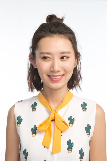 漂亮的年轻女孩图片下载