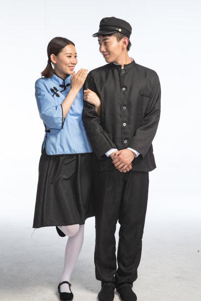 复古青年情侣图片下载