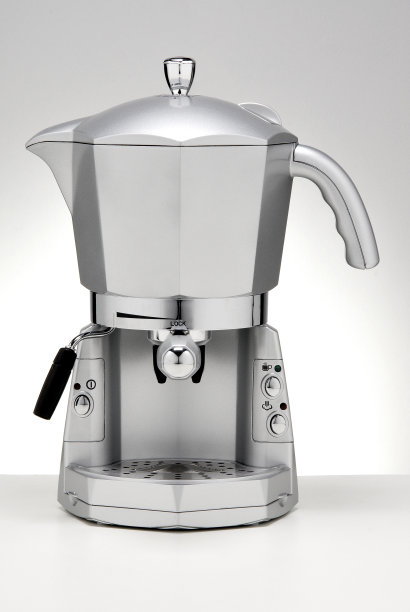 金属咖啡机与意大利式设计，孤立图片下载
