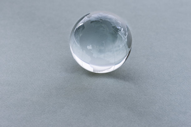 地球水晶玻璃球图片下载