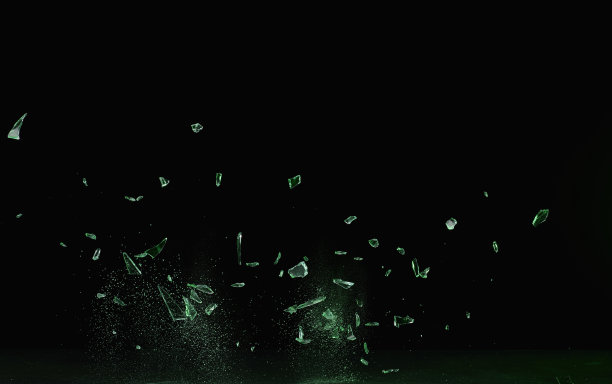 玻璃碎片图片下载