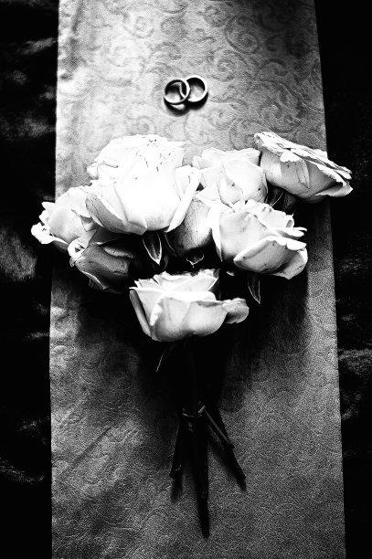 花束的剪影图片下载