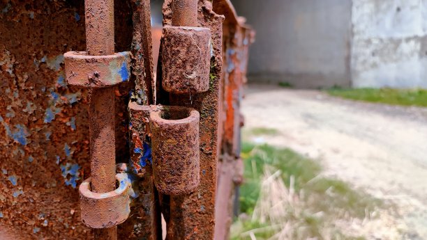 旧锁上铁上的锁图片下载