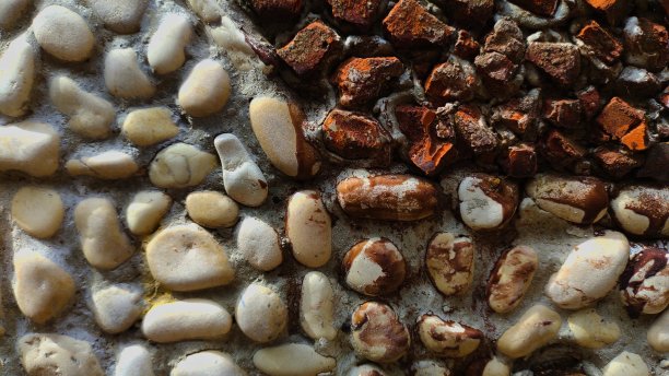 我家河边的小石头图片下载