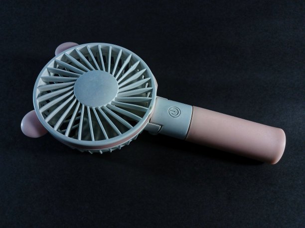 迷你便携式风扇图片下载