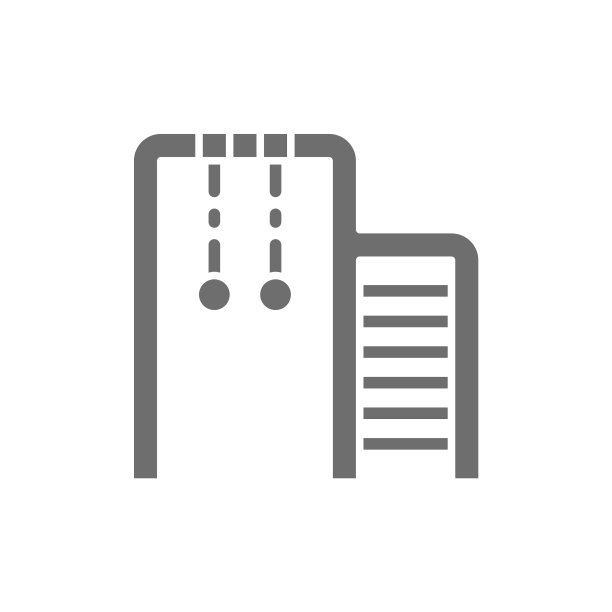 瑞典墙与体操环的孩子攀登图片下载