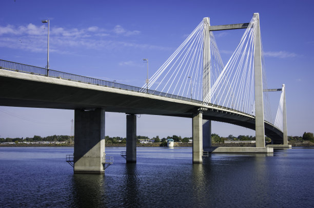 斜拉桥图片下载