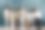 小学生同学小学生学生站在老师手里拿着地球仪和回收标志在地理学校上课。生态活动家。环境保护。图片下载