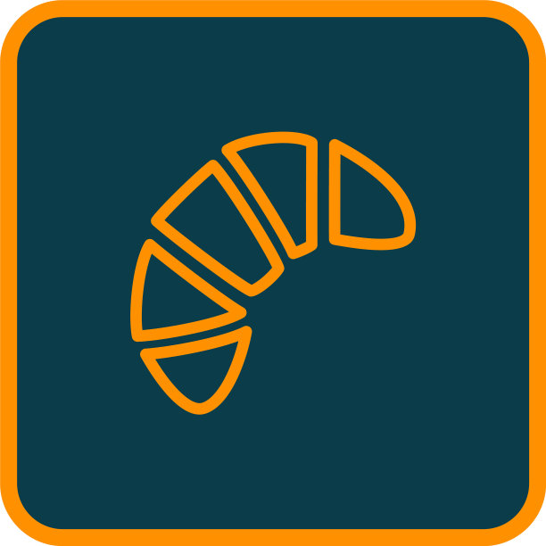 白色背景上的橙色羊角面包图片下载