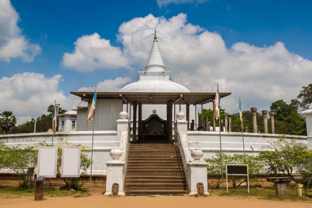 兰克拉马亚·达戈巴（斯图帕）图片下载