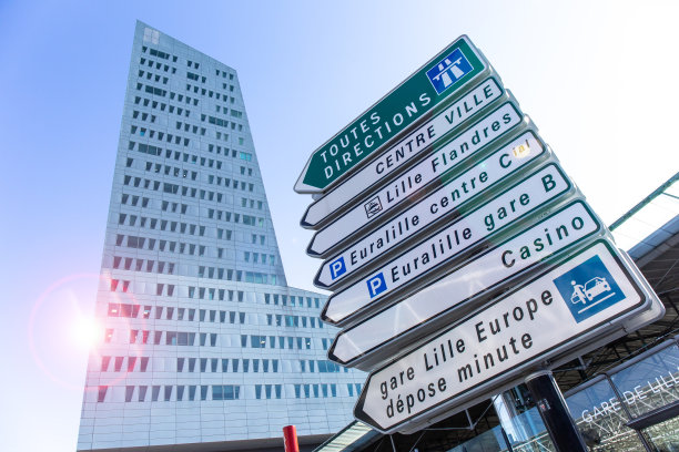 建筑作为背景。图片下载