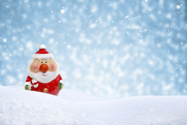 圣诞老人站在雪天图片下载