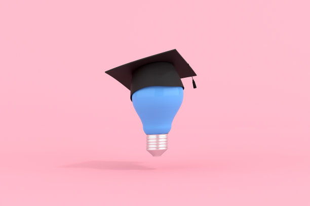 蓝色灯泡上的毕业帽三维渲染。图片下载