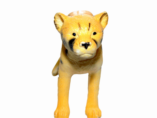 玩具猎豹被隔离在白色背景上图片下载