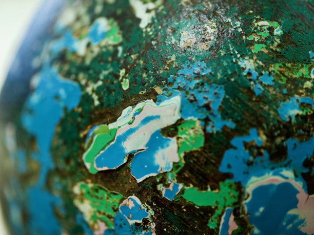 世界是由古老的蓝色颜料组成的图片下载