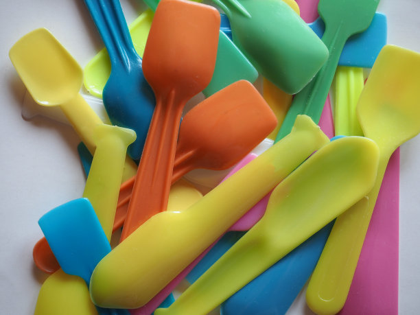 一次性塑料勺子图片下载
