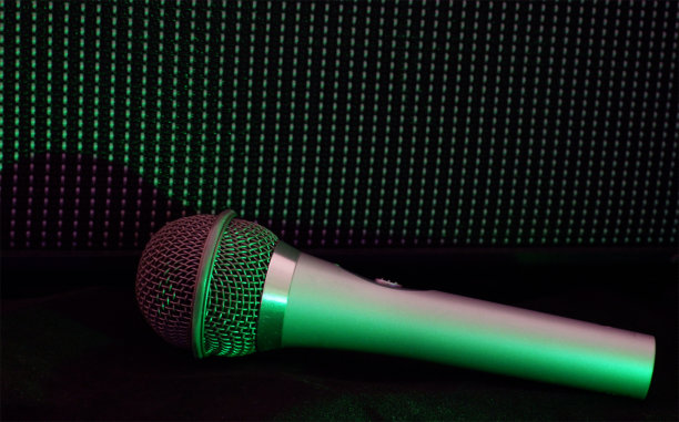 声乐麦克风图片下载