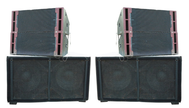 旧的强大的舞台音乐会音响扬声器隔离在白色背景图片下载