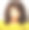 年轻女子在白底上看着相机图片下载