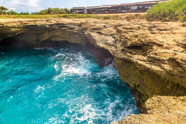 魔鬼之泪在Nusa Lembongan图片下载