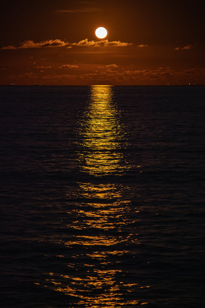 中秋赏月2021月升景观摄影图片下载