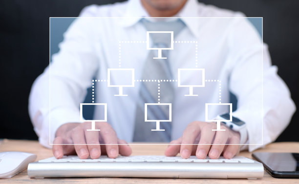 商人工作电脑虚拟屏幕与技术连接图片下载