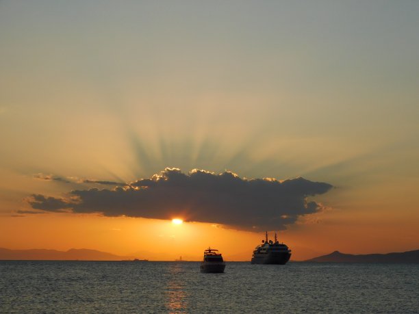 希腊海岸的落日图片下载