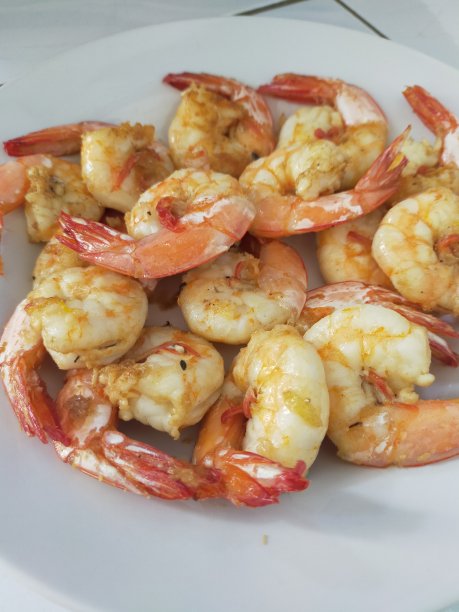 盘子里的炸虾图片下载