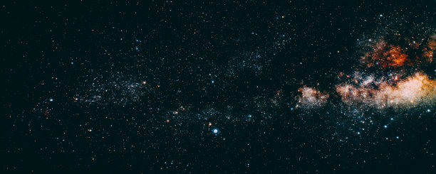 背景是有星星、月亮和云彩的夜空。木地板。图片下载