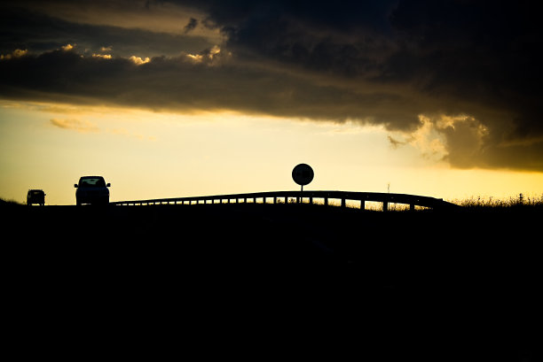 公路旅行图片下载