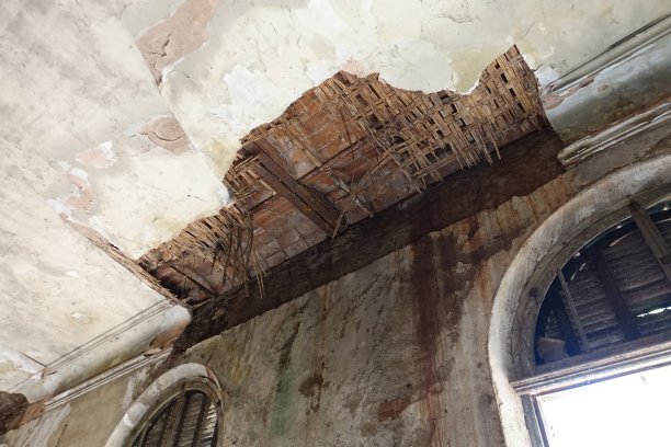 Balneario La Puda de蒙特塞拉特(abandoned building)图片下载