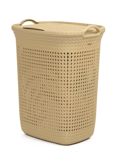 塑料米色洗衣篮孤立在白色背景图片下载