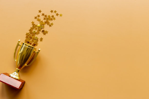 冠军奖杯金灿灿的星星图片下载