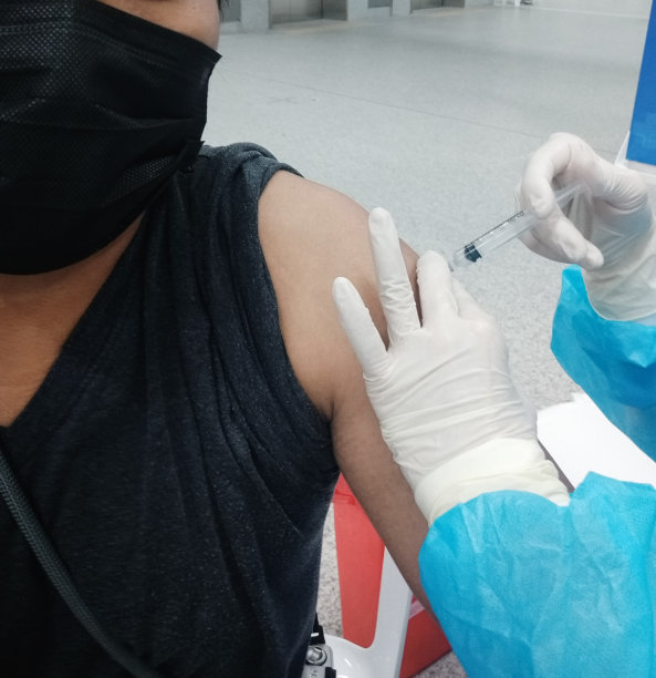 注射疫苗图片下载