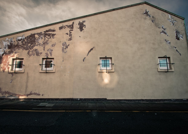 围绕伯肯黑德汉密尔顿广场的建筑图片下载