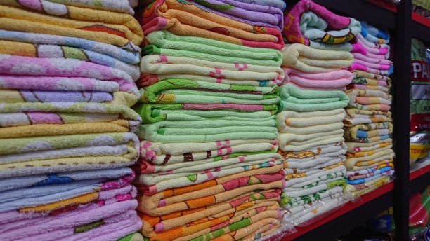 商店里的毯子图片下载